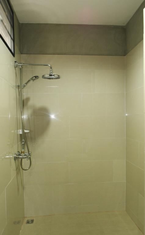 Mila Garden Hotel Roi Et Exterior photo