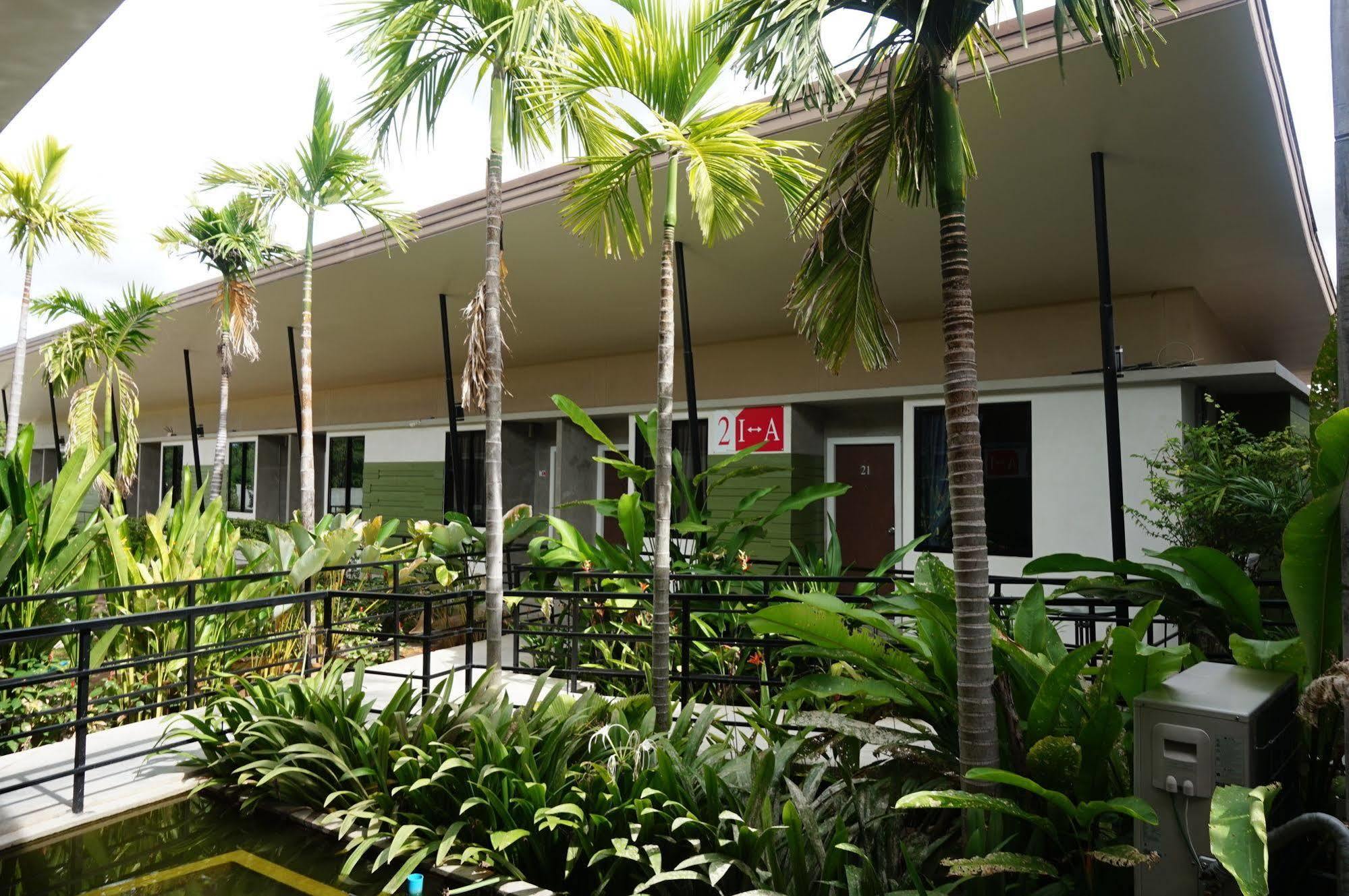 Mila Garden Hotel Roi Et Exterior photo